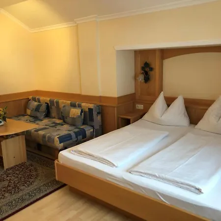 Egerbach Aparthotel