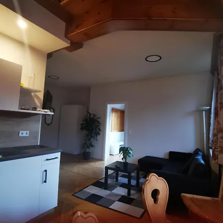 Egerbach Hotel apartamentowy